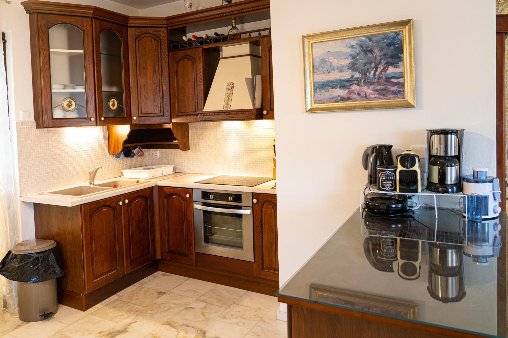 Villa Avgerinos Ηome Breakfast Basket Complimentary Amfiklia Esterno foto